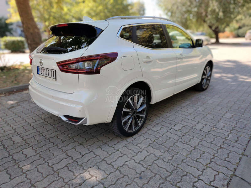 Nissan Qashqai 1.3DiG TDCT 160Tekna