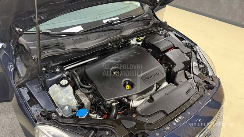 Volvo V40 //1.6 D2//KAM/FUL//
