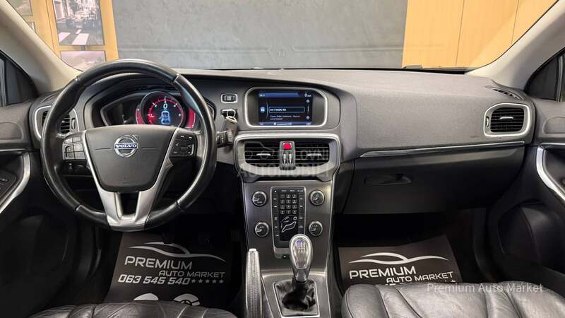 Volvo V40 //1.6 D2//KAM/FUL//
