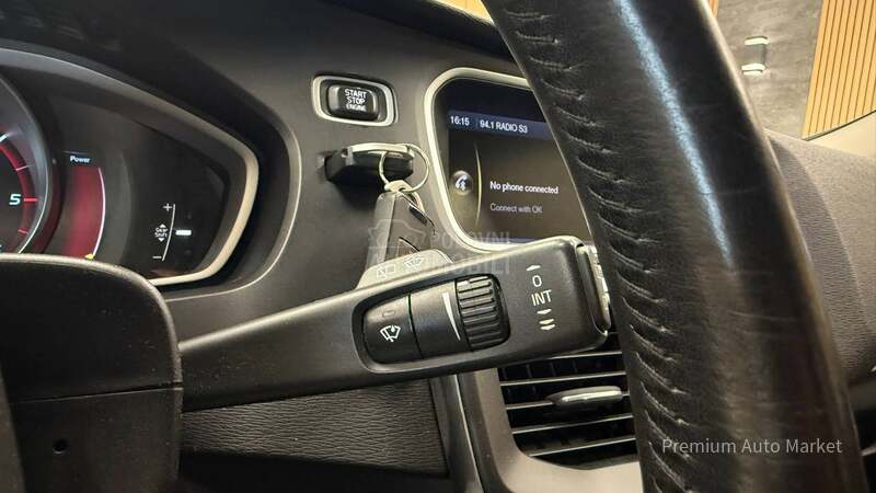 Volvo V40 //1.6 D2//KAM/FUL//