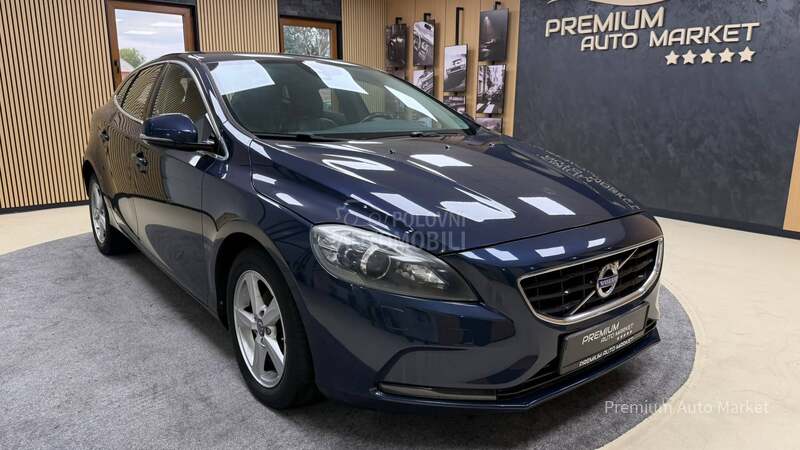 Volvo V40 //1.6 D2//KAM/FUL//