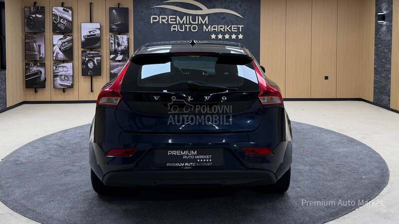 Volvo V40 //1.6 D2//KAM/FUL//