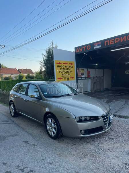 Alfa Romeo 159 