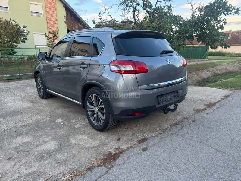 Peugeot 4008 1.6 Allure LED 4x4