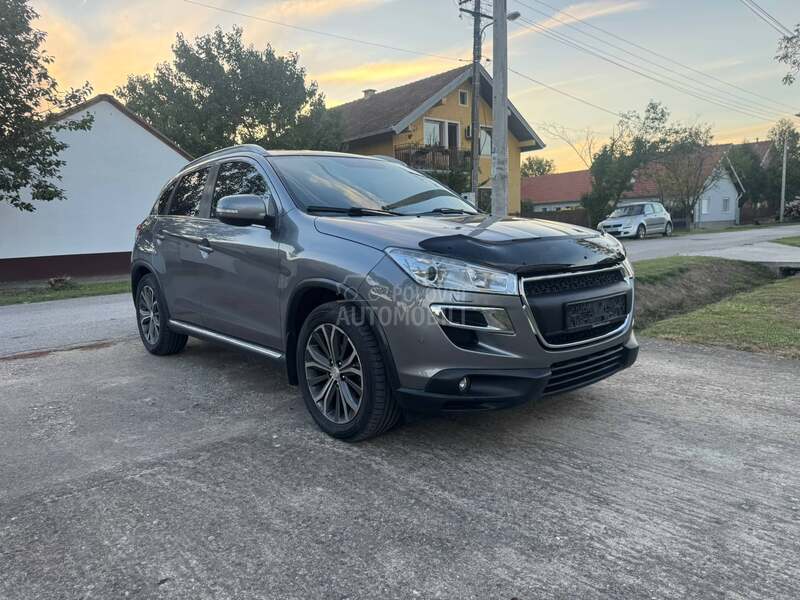 Peugeot 4008 1.6 Allure LED 4x4