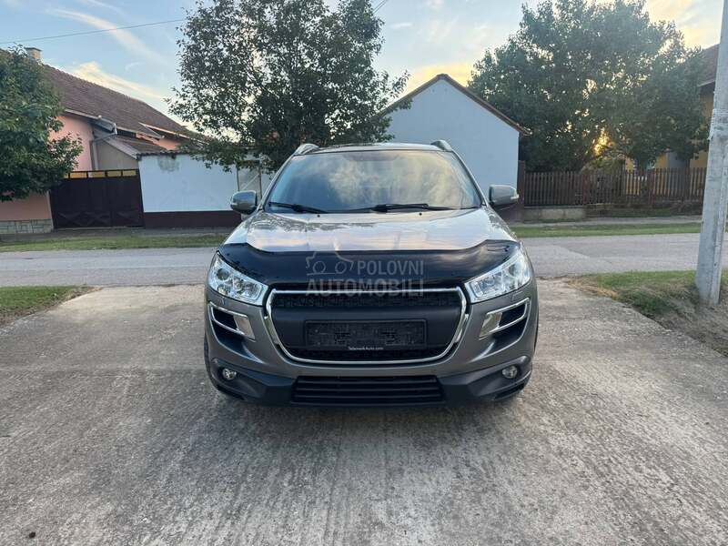 Peugeot 4008 1.6 Allure LED 4x4