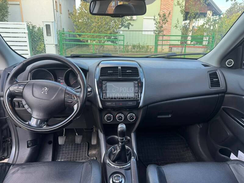 Peugeot 4008 1.6 Allure LED 4x4