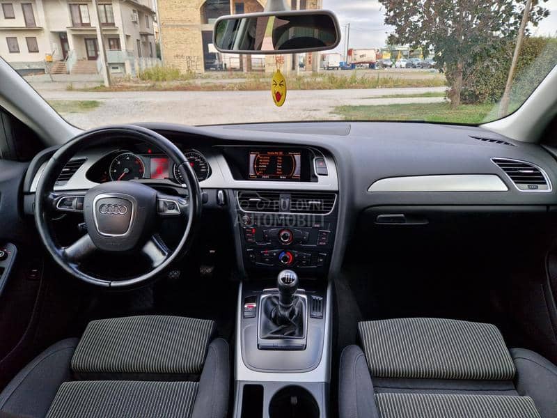 Audi A4 2.0TDI/XENON/LED/FUL Audi A4 2.0TDI/XENON/LED/FUL