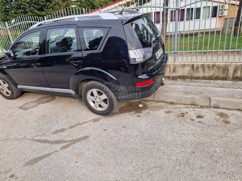 Mitsubishi Outlander 2.0 Intense