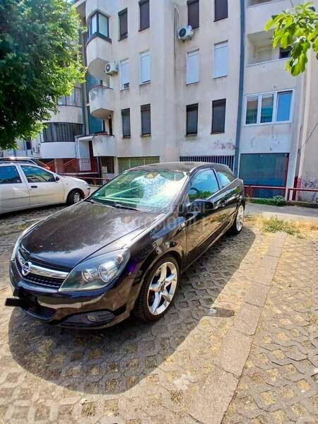 Opel Astra H 