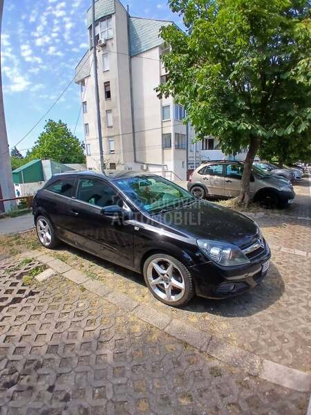 Opel Astra H 