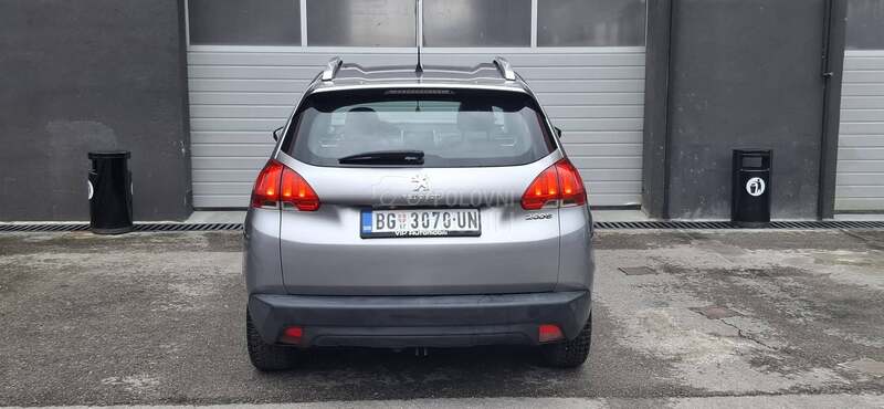 Peugeot 2008 1.2