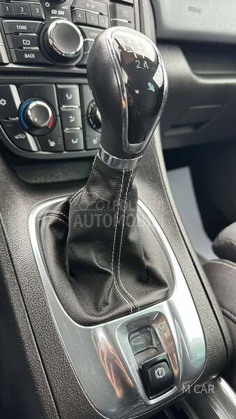 Opel Meriva malo presla