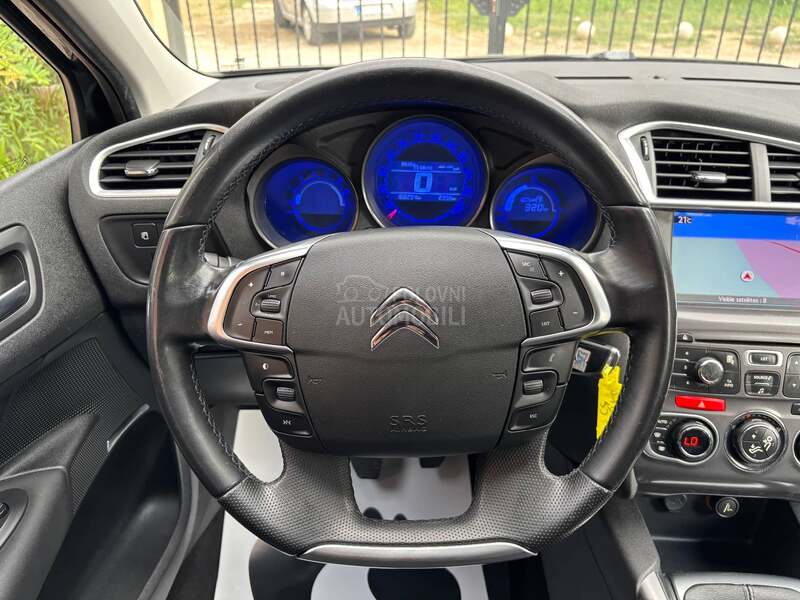 Citroen C4 1.6 hdi N A V I G