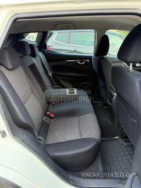 Nissan Qashqai TEKNA/LED/NAV/KAM