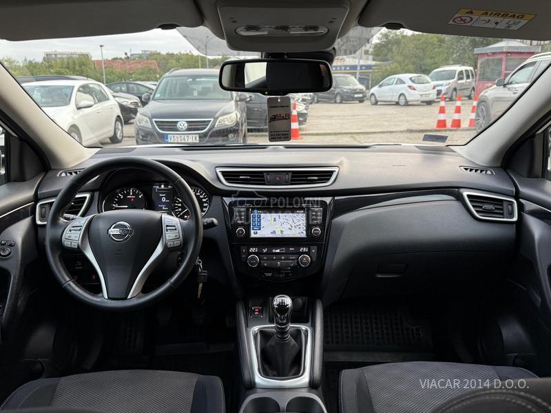 Nissan Qashqai TEKNA/LED/NAV/KAM
