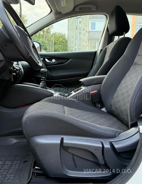 Nissan Qashqai TEKNA/LED/NAV/KAM