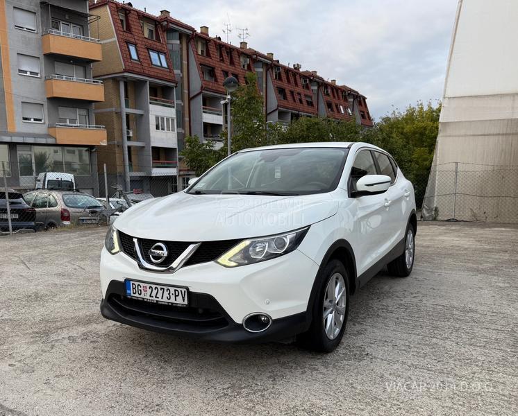Nissan Qashqai TEKNA/LED/NAV/KAM
