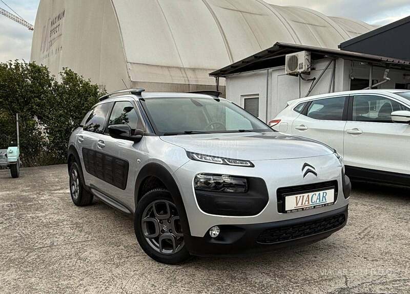 Citroen C4 Cactus SHINE LED/KAM/CH