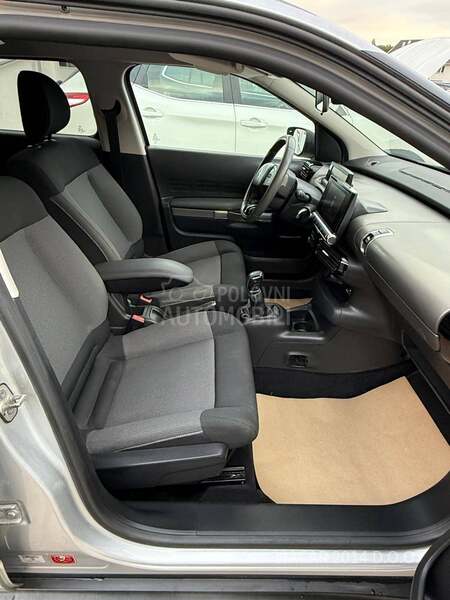 Citroen C4 Cactus SHINE LED/KAM/CH