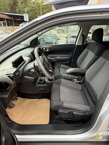 Citroen C4 Cactus SHINE LED/KAM/CH