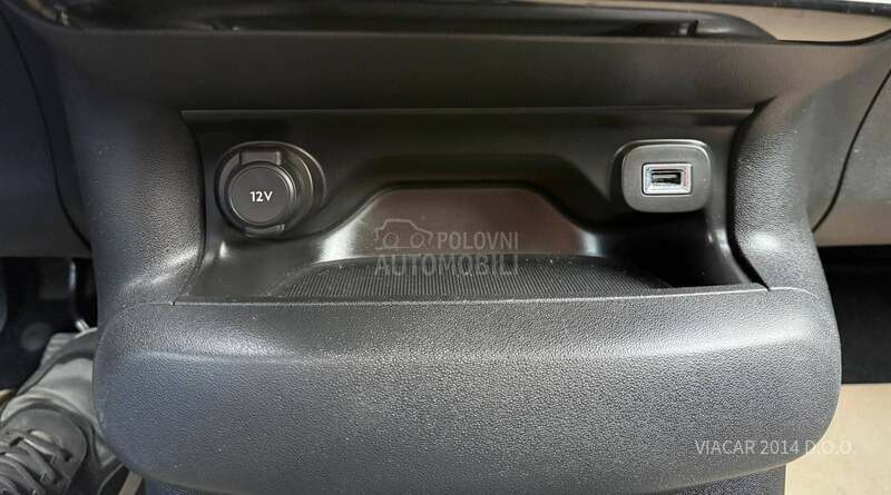 Citroen C4 Cactus SHINE LED/KAM/CH
