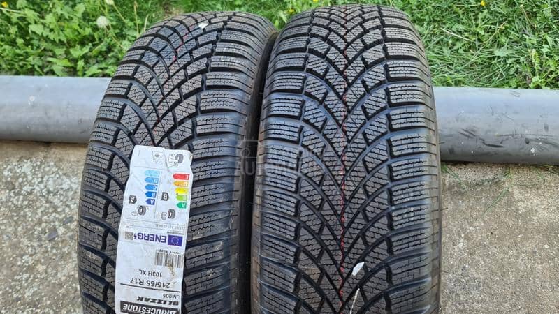 Bridgestone 215/65 R17 Zimska