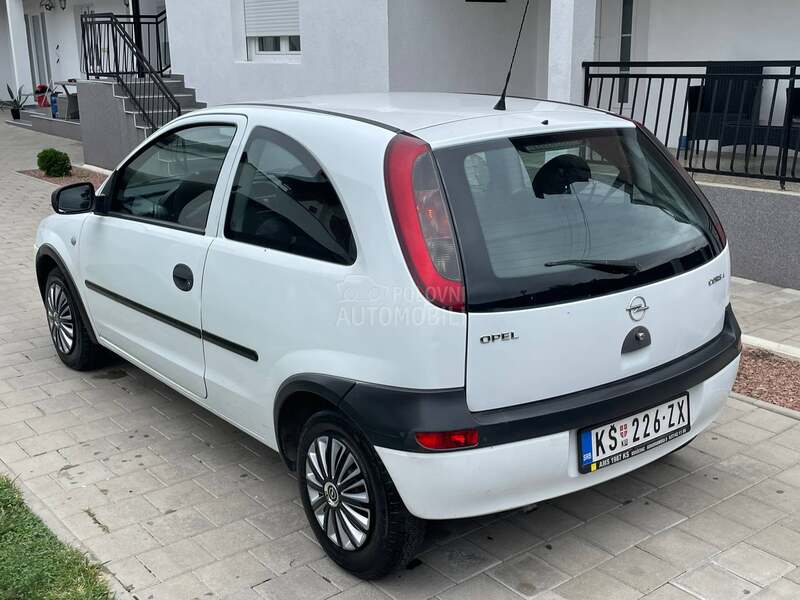 Opel Corsa C 1.0