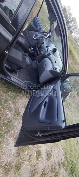 Toyota Yaris 1.0vti