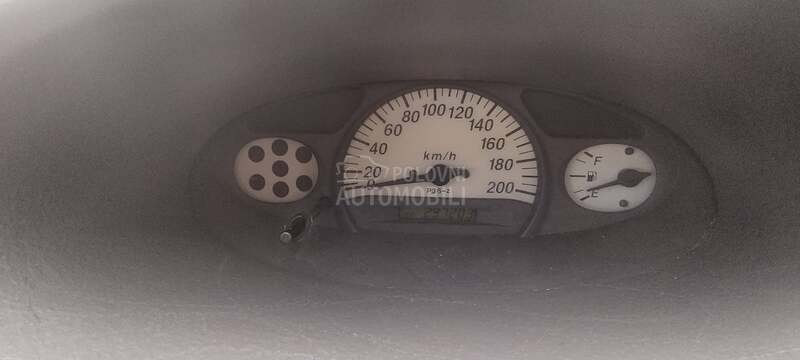 Toyota Yaris 1.0vti
