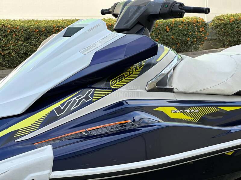 Yamaha VX DELUXE