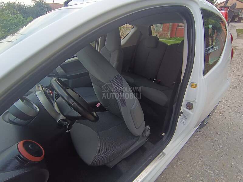 Peugeot 107 