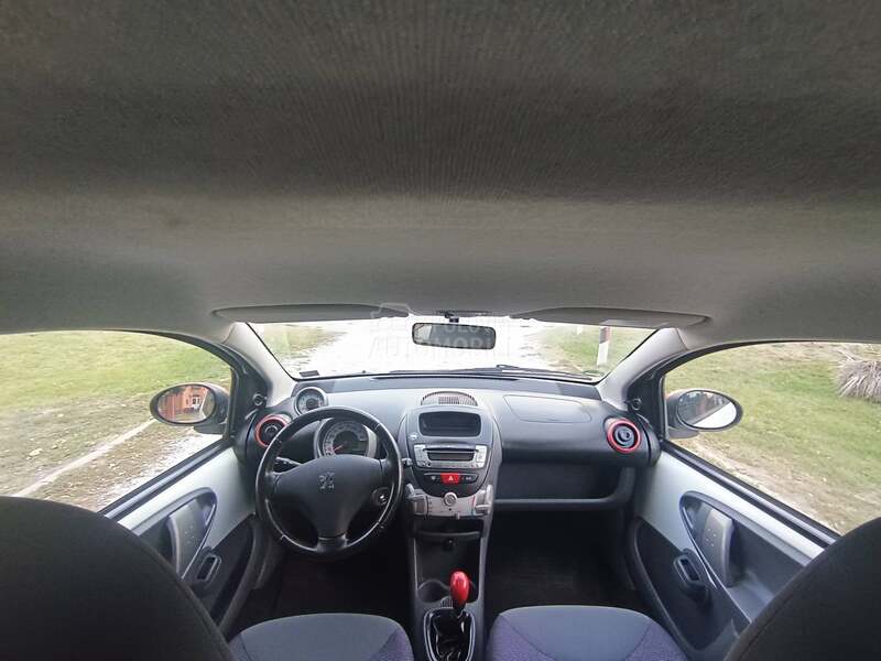 Peugeot 107 
