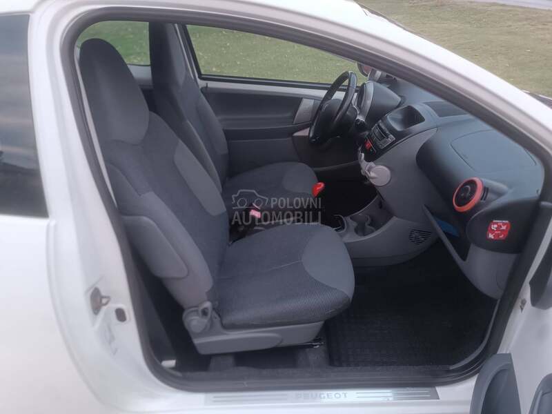 Peugeot 107 