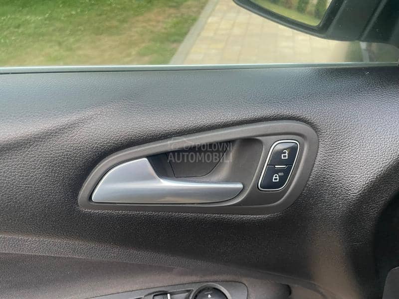 Ford C-Max 1.5 T O P