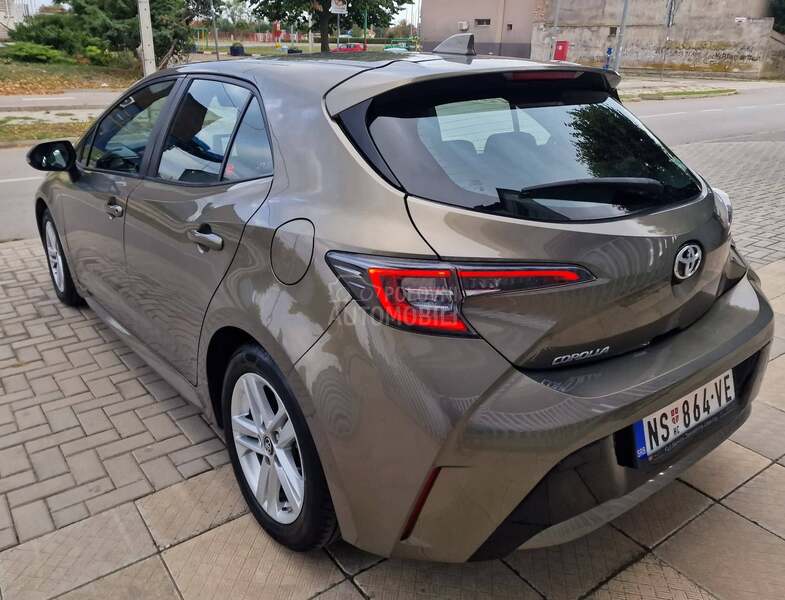 Toyota Corolla 1.2 Turbo Luna