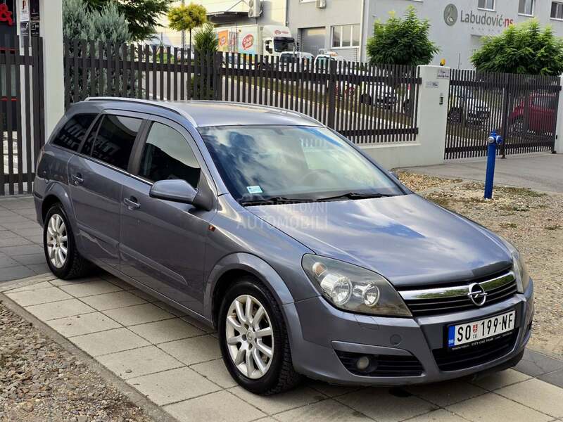 Opel Astra H 1.9 CDTI