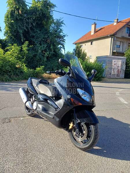Yamaha T Max