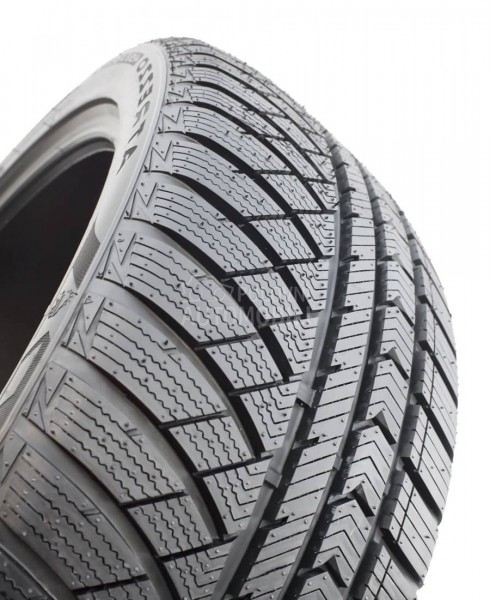 Sailun 275/40 R20 Sve sezone