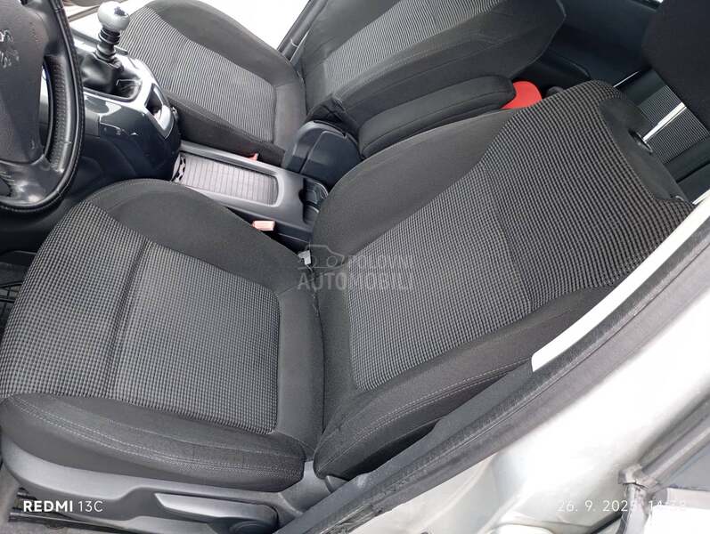 Peugeot 5008 1.6HDi