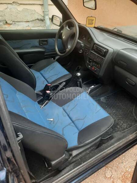 Peugeot 106 
