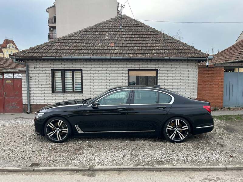 BMW 730 