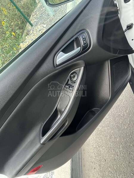 Ford Focus Focus trend 1.5 TDCI