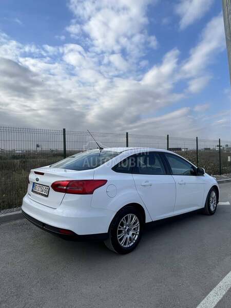 Ford Focus Focus trend 1.5 TDCI