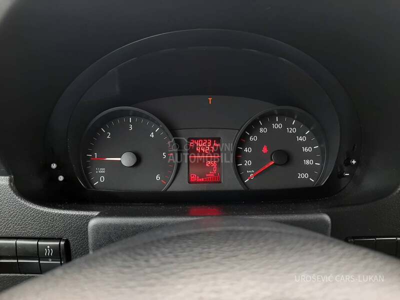 Volkswagen Crafter 2.0 TDI KLIMA 9 MESTA CH