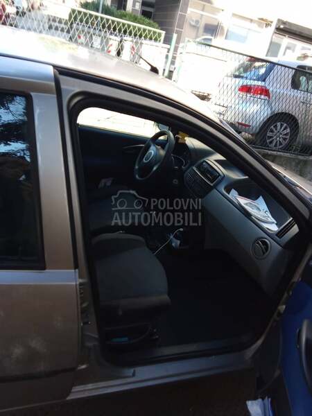 Fiat Punto 1.2 8v