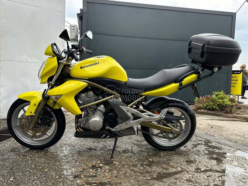 Kawasaki er6n