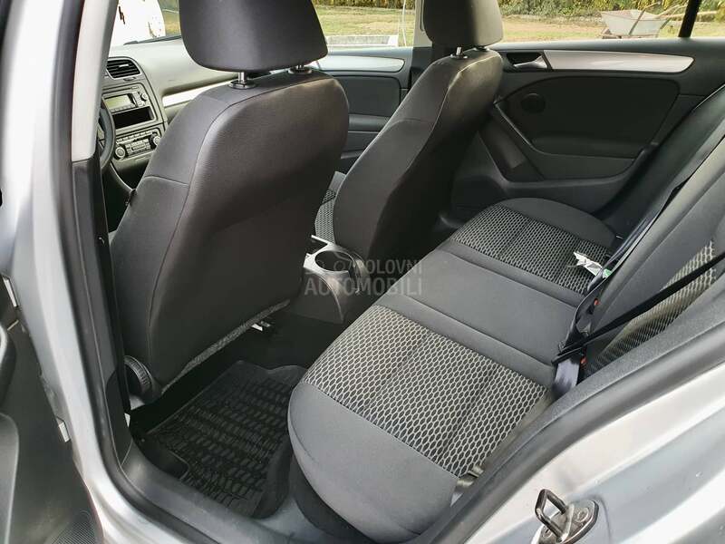 Volkswagen Golf 6 1.6 TDI