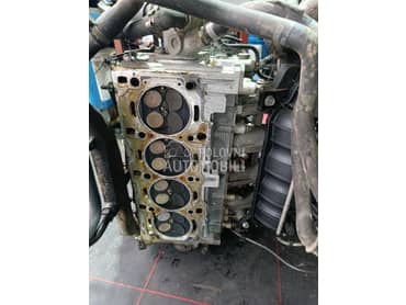 Glava motora za Alfa Romeo 147 od 2001. do 2005. god.