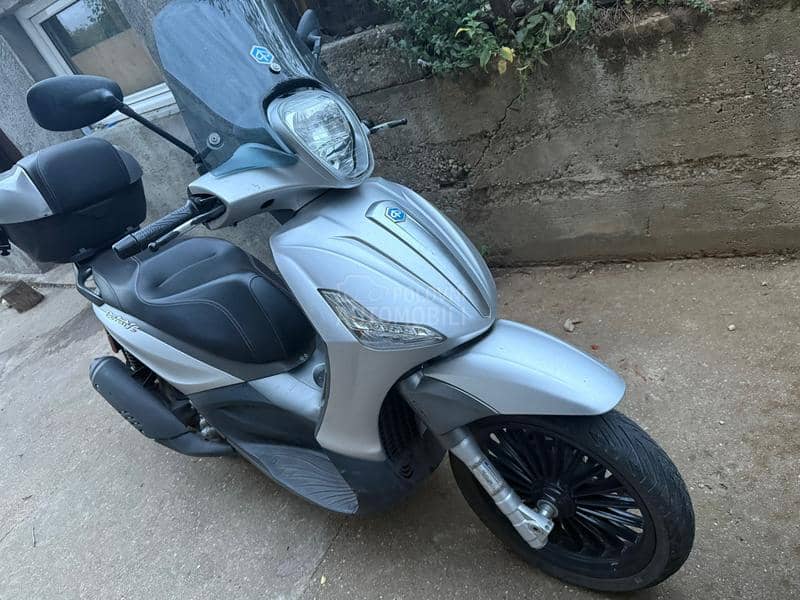 Piaggio beverly 300